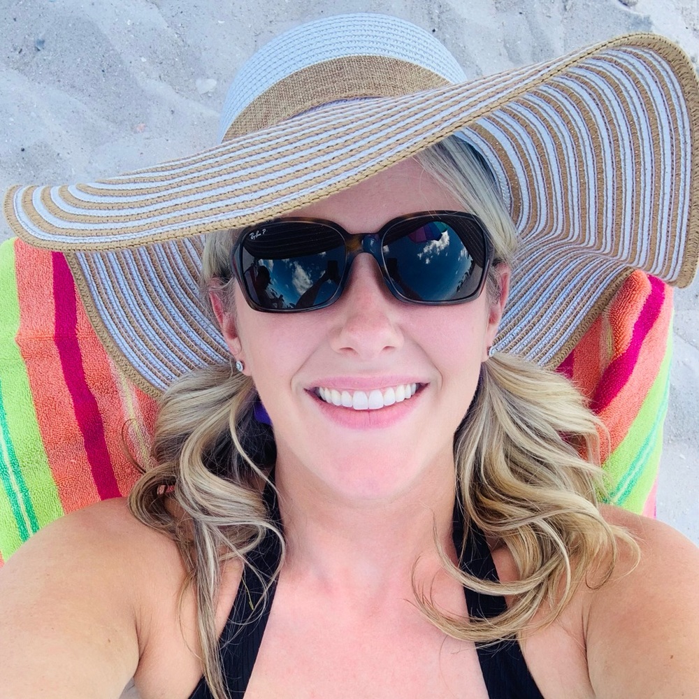 Meet your Posher, Lanae